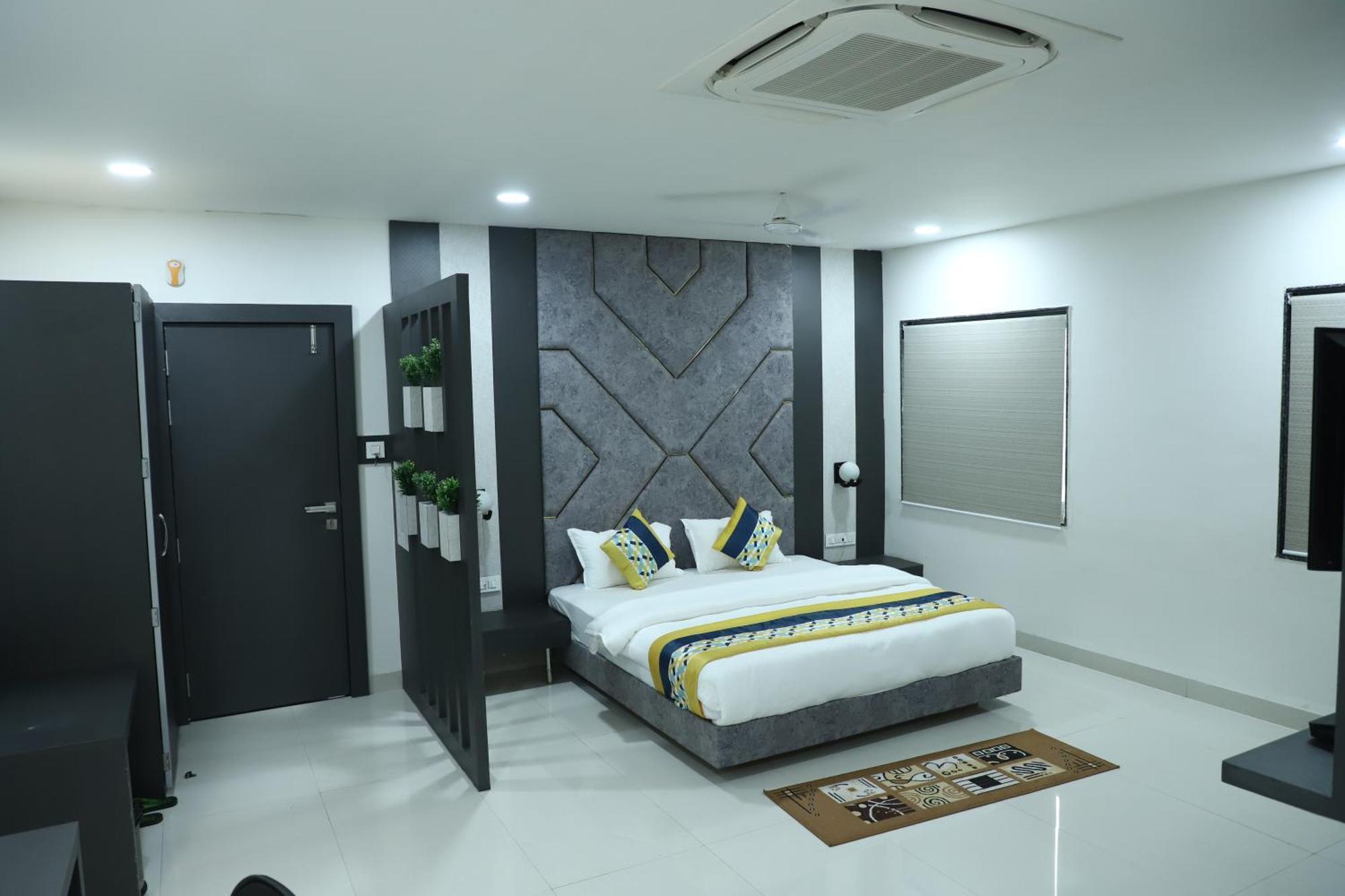 Khandwa Hotel Singhnature מראה חיצוני תמונה