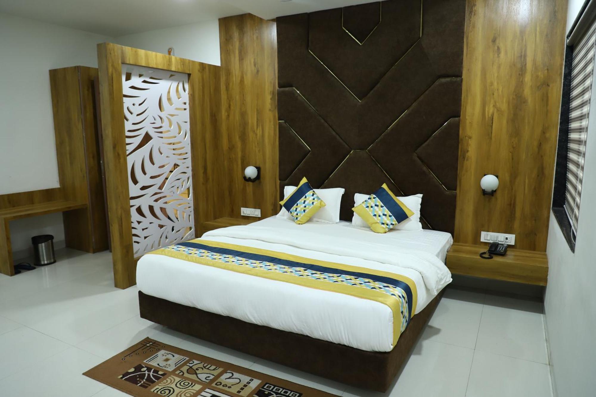 Khandwa Hotel Singhnature מראה חיצוני תמונה