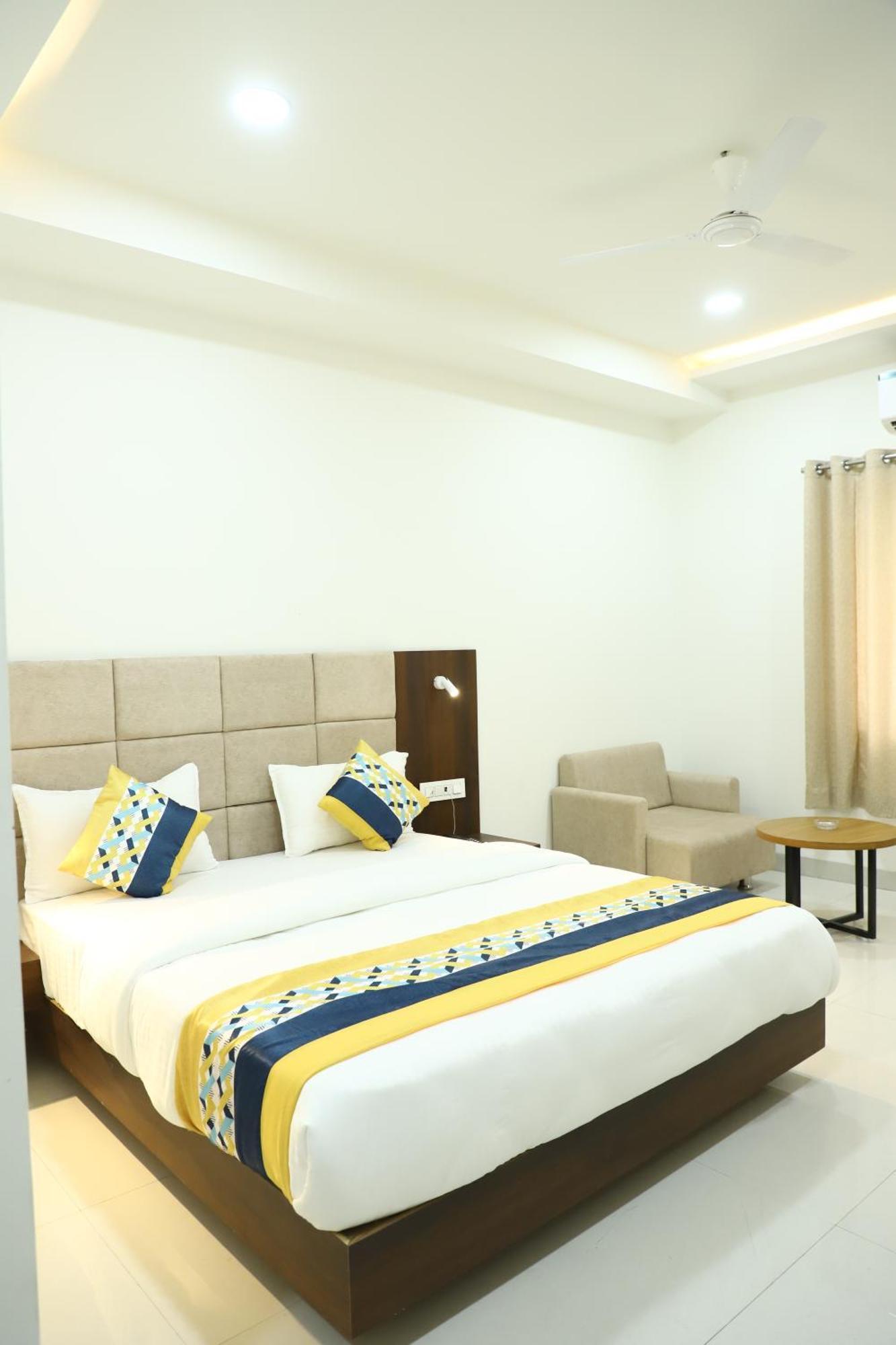 Khandwa Hotel Singhnature מראה חיצוני תמונה